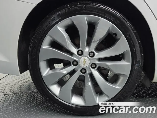 Chevrolet Malibu 2017 thumb 6
