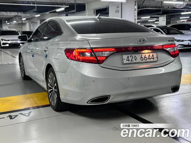 Hyundai Grandeur 2014 thumb 2