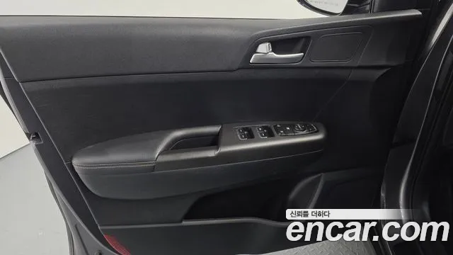 Kia Sportage 2016 thumb 6