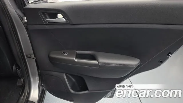 Kia Sportage 2016 thumb 5