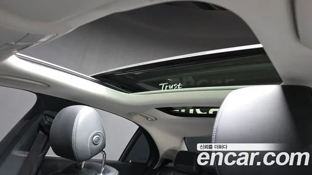 Mercedes-Benz E-Class 2016 thumb 5