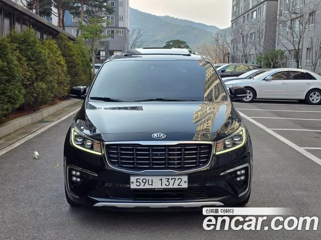 Kia Carnival 2018 thumb 12