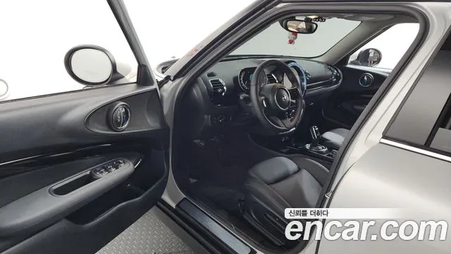 Mini Cooper Clubman 2022 thumb 3