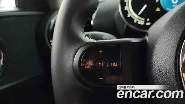 Mini Cooper Clubman 2022 thumb 5