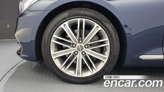 Genesis G80 2019 thumb 12