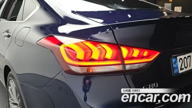 Genesis G80 2019 thumb 7