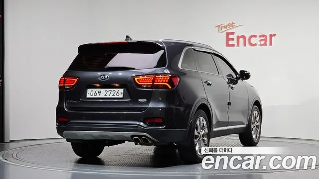 Kia Sorento 2018 thumb 8