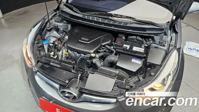 Hyundai Elantra 2015 thumb 5