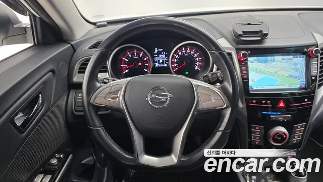 KGM Tivoli 2016 thumb 11
