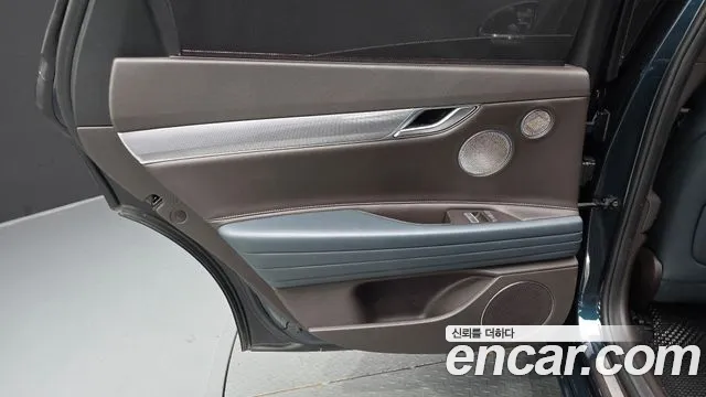 Genesis G80 2021 thumb 2
