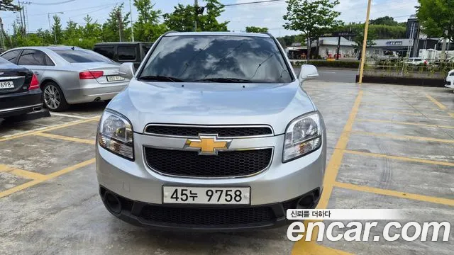Chevrolet Orlando 2017 thumb 2