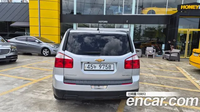 Chevrolet Orlando 2017 thumb 7