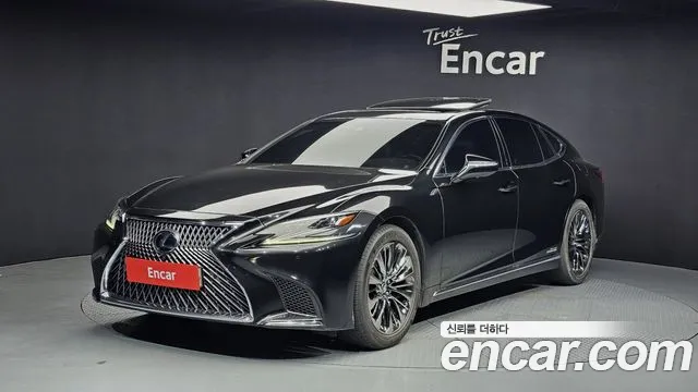 Lexus LS 500h 2018 thumb 3