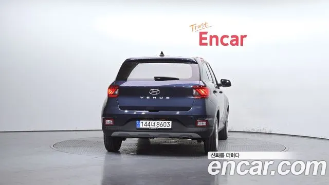 Hyundai Venue 2021 thumb 10