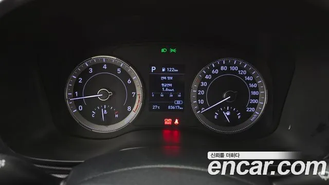 Hyundai Venue 2021 thumb 9