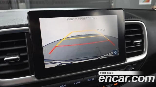 Hyundai Venue 2021 thumb 12