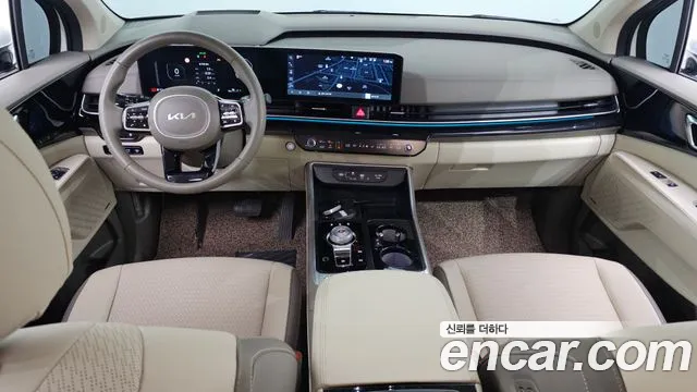 Kia Carnival 2024 thumb 8