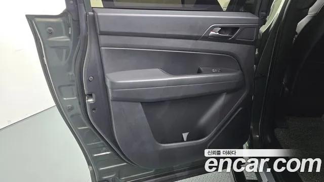 KGM Rexton Sports 2021 thumb 10