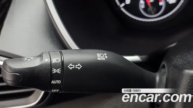 Hyundai Santa Fe 2022 thumb 8