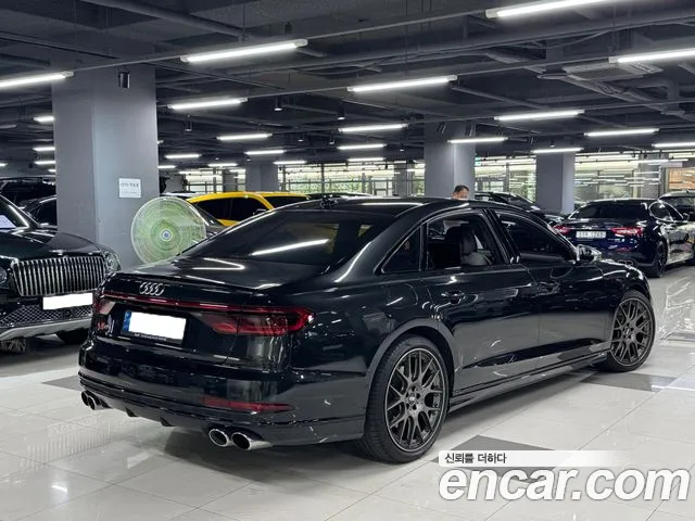 Audi S8 2021 thumb 2