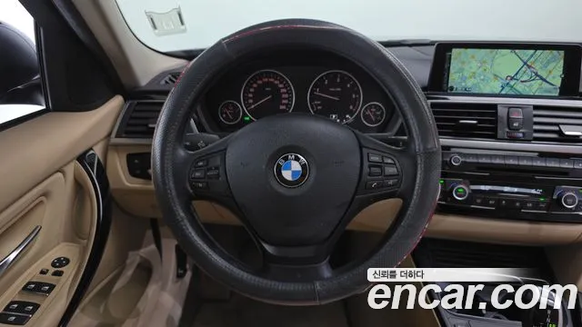 BMW 3 серии 2016 thumb 4