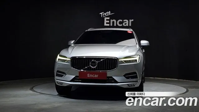 Volvo XC60 2020 thumb 5