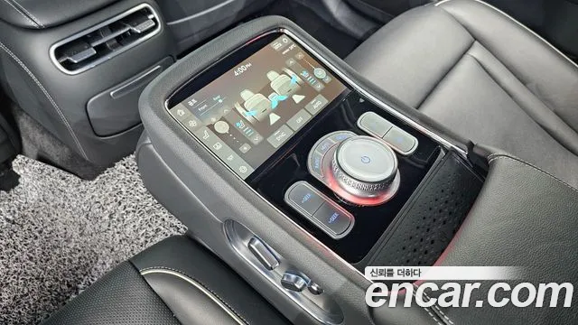 Genesis G90 2022 thumb 12