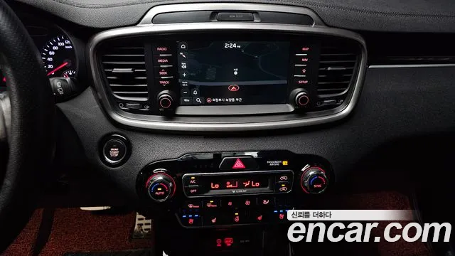 Kia Sorento 2018 thumb 9