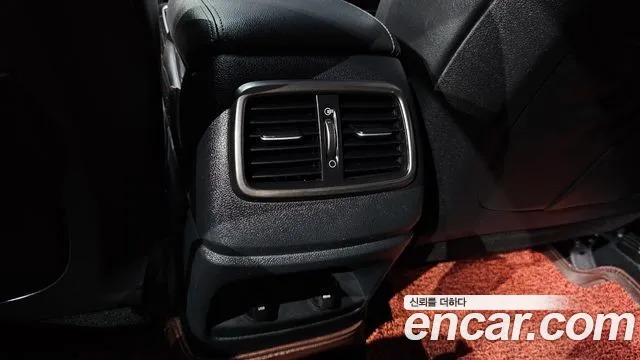 Kia Sorento 2018 thumb 10