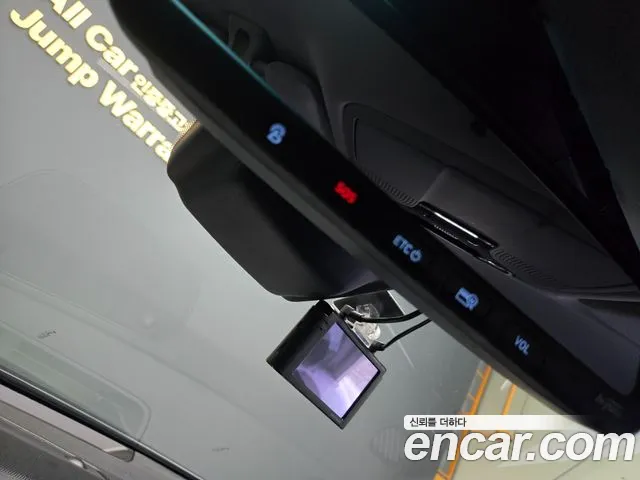 Hyundai Grandeur 2017 thumb 6