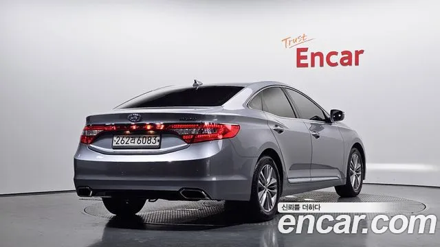 Hyundai Grandeur 2016 thumb 6