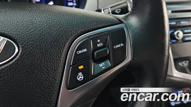 Hyundai Grandeur 2016 thumb 8
