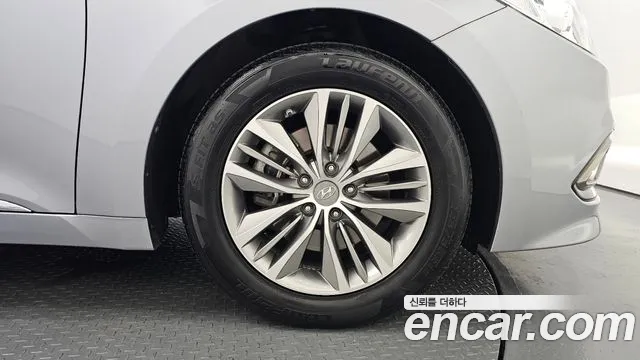 Hyundai Grandeur 2016 thumb 12
