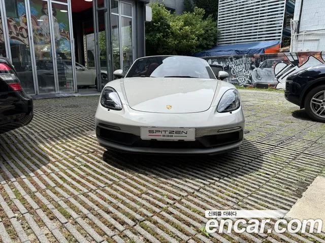 Porsche 718 Boxster 2021 thumb 3