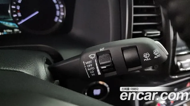 KGM Rexton 2020 thumb 2