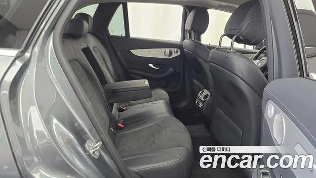 Mercedes-Benz GLC 2019 thumb 10