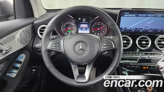 Mercedes-Benz GLC 2019 thumb 12
