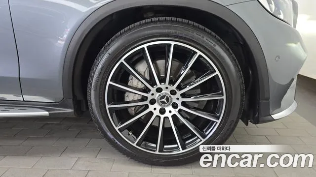 Mercedes-Benz GLC 2019 thumb 11
