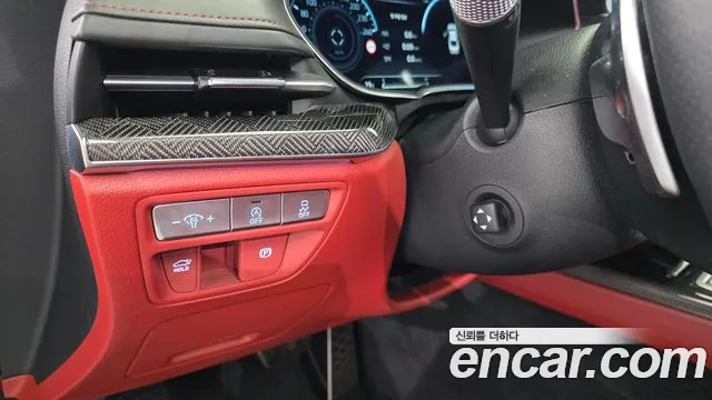 Genesis G80 2022 thumb 9
