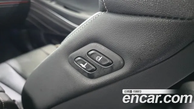 Genesis GV80 2022 thumb 10