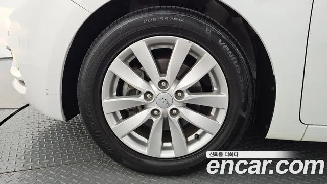 Kia K3 2013 thumb 7