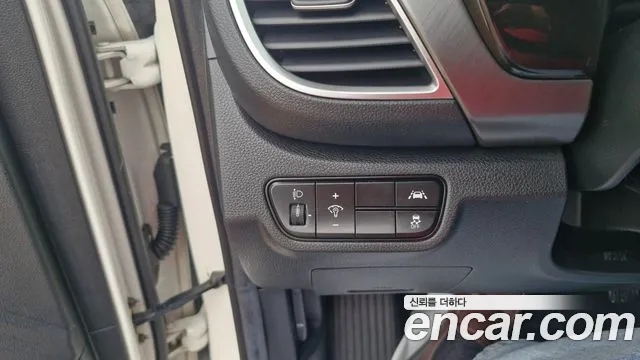 Kia Seltos 2020 thumb 2