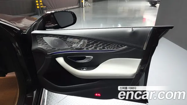 Mercedes-Benz AMG GT 2022 thumb 12