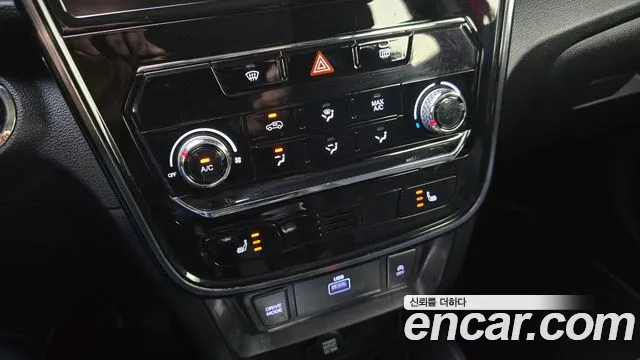KGM Tivoli 2021 thumb 4