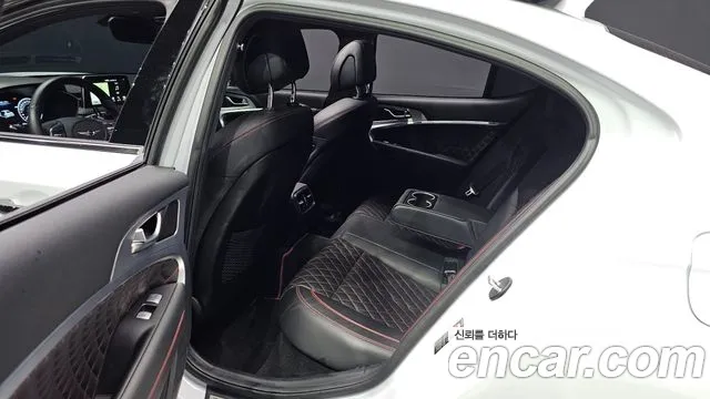 Genesis G70 2019 thumb 5