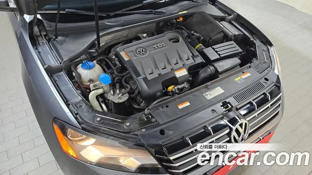 Volkswagen Passat 2014 thumb 2