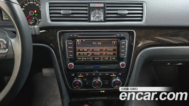 Volkswagen Passat 2014 thumb 5