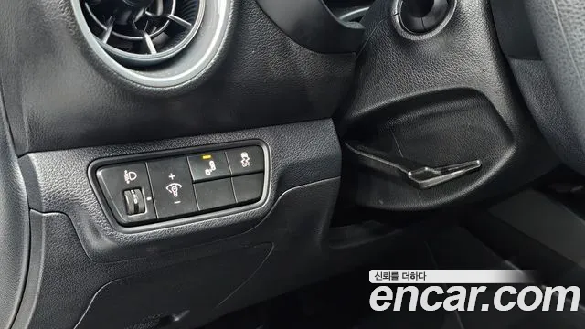 Kia K3 2022 thumb 11
