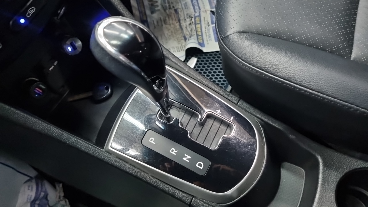 Hyundai Accent 2013 thumb 11