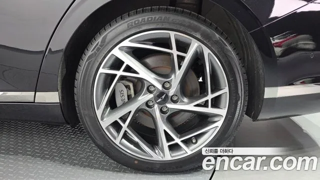 Genesis G90 2022 thumb 10